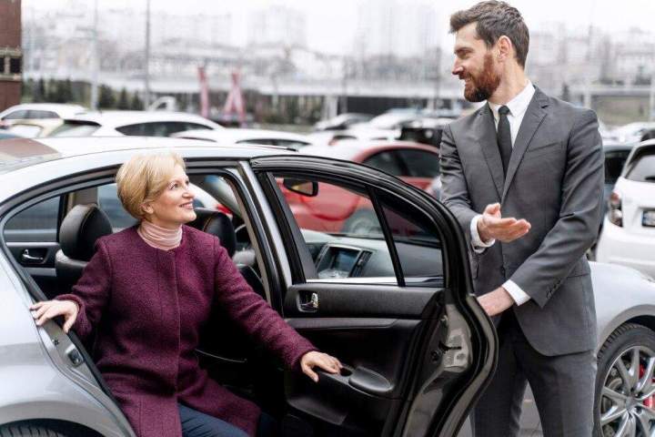 Les options de taxi adaptées aux besoins des familles et des groupes, Saint-Ouen-l'Aumône